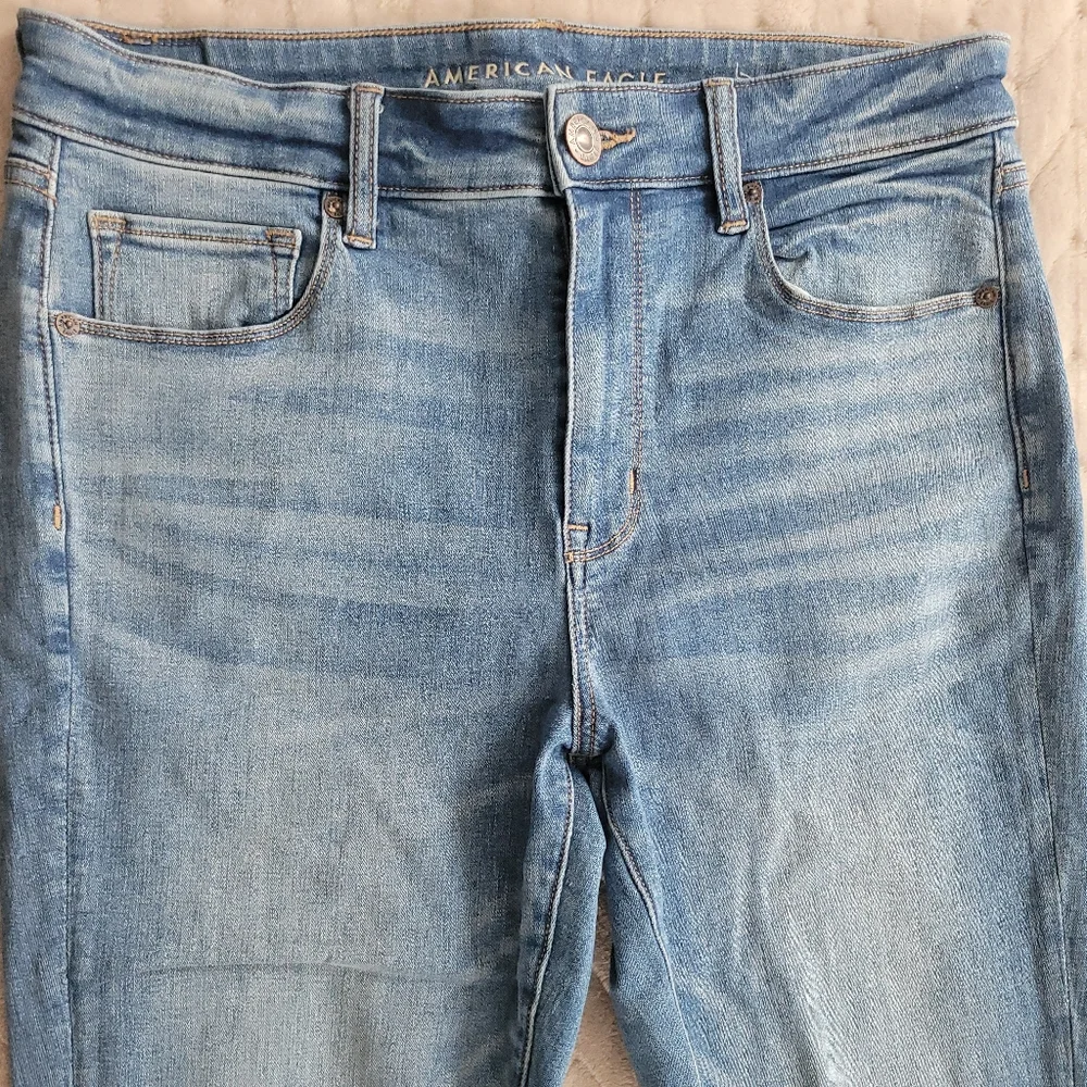 AMERICAN EAGLE (14) - Picture 4 of 9